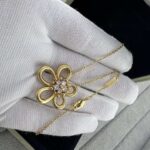 Gold Flower Pendant Necklace - Image 2